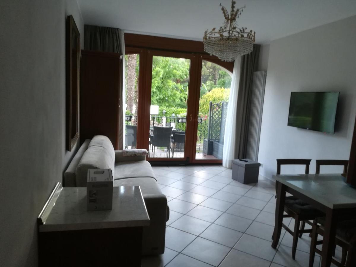 Residence Villa Margherita 카노비오 외부 사진