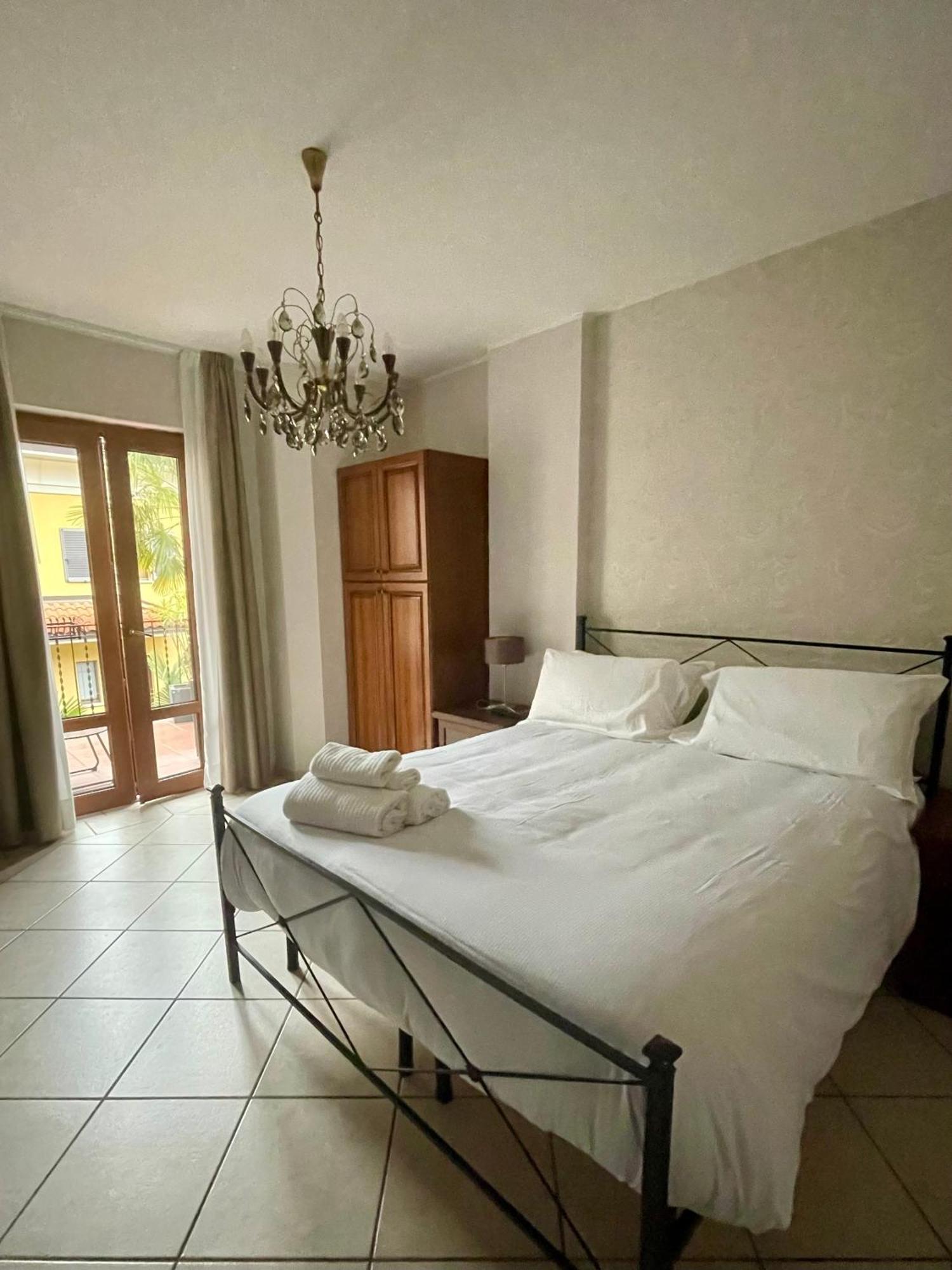 Residence Villa Margherita 카노비오 외부 사진